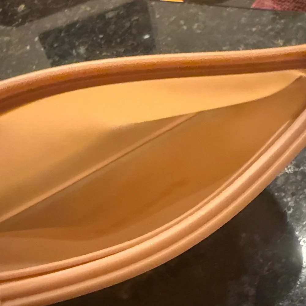 SKIMS soft silicone